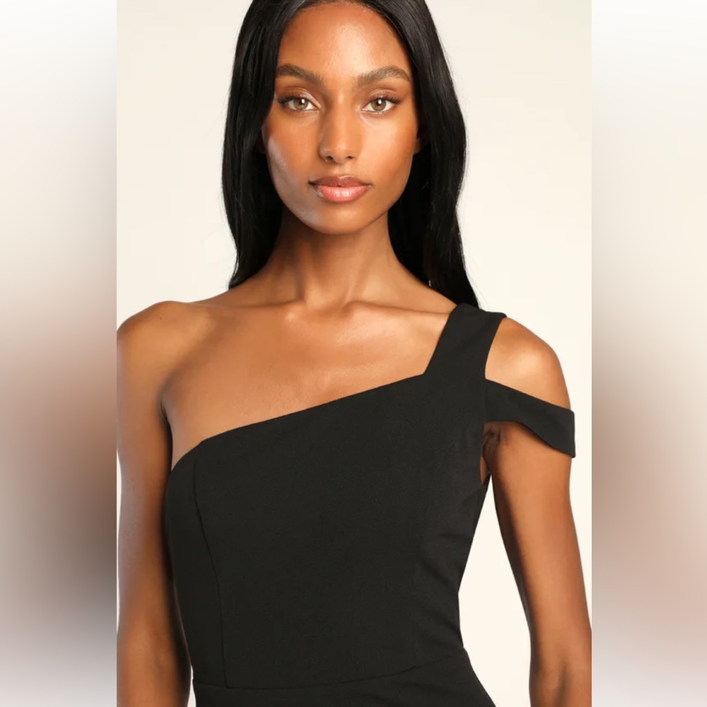 Lulus Make an Entrance Black One-Shoulder Mermaid Maxi Dress- worn only once! - Picture 4 of 4